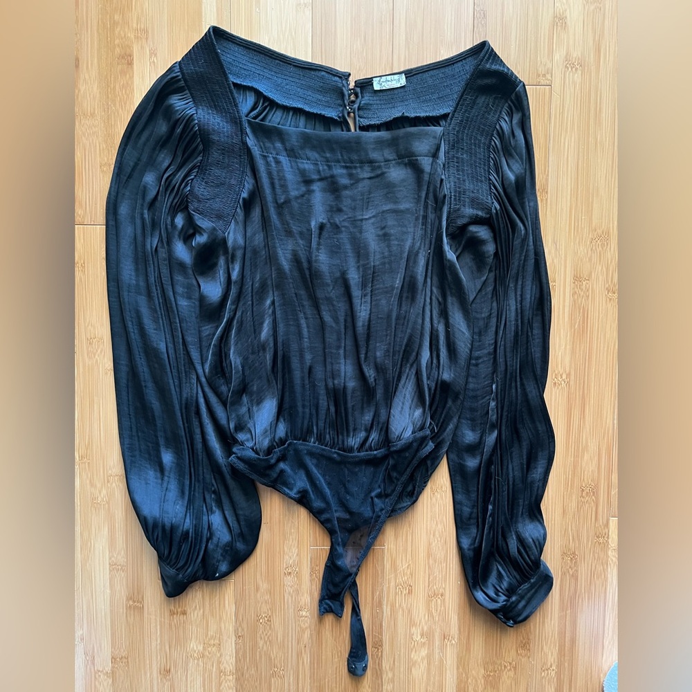 FREE PEOPLE - Elegant Black Women's Top